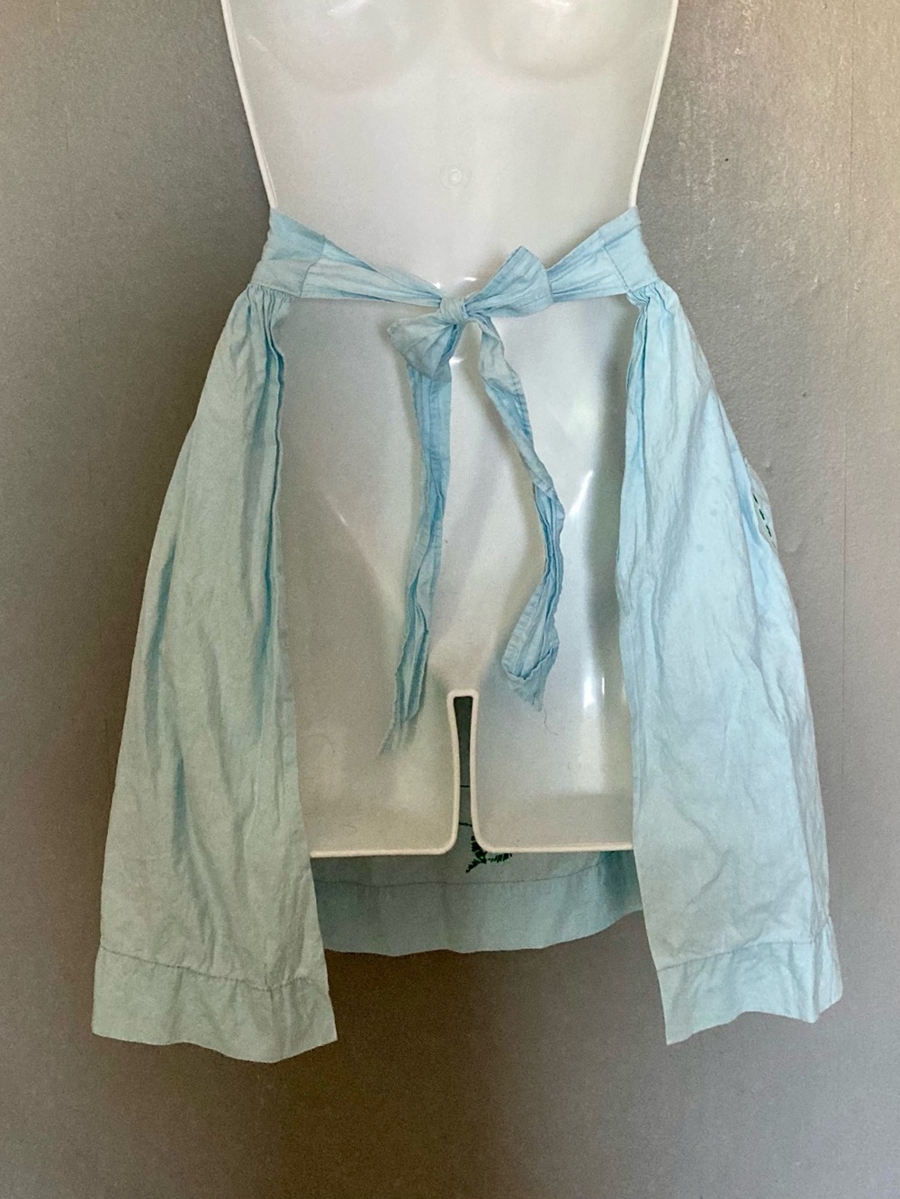 Light Blue Embroidered Floral Half Apron - Picture 2 of 5